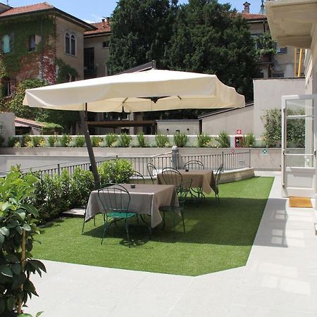 Hotel Di Varese Luaran gambar